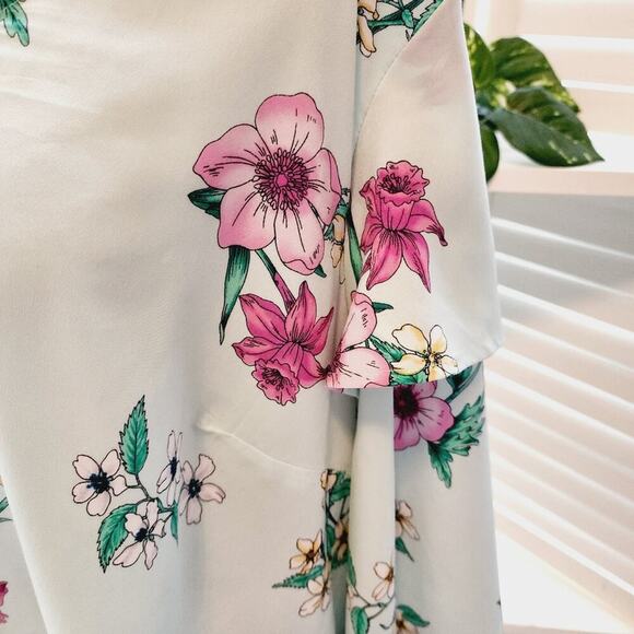 LANE BRYANT MINT GREEN/PINK FLORAL WITH RUFFLE SLEEVE BLOUSE SIZE 14/16 - Picture 4 of 6